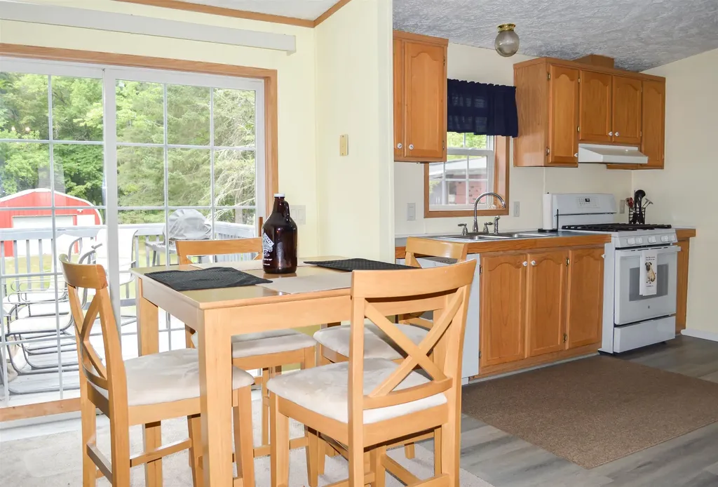 30 Bridge Street Charlestown NH 03603