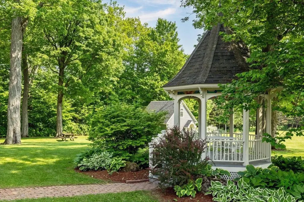98 Sugar Maple Drive Swanton VT 05488