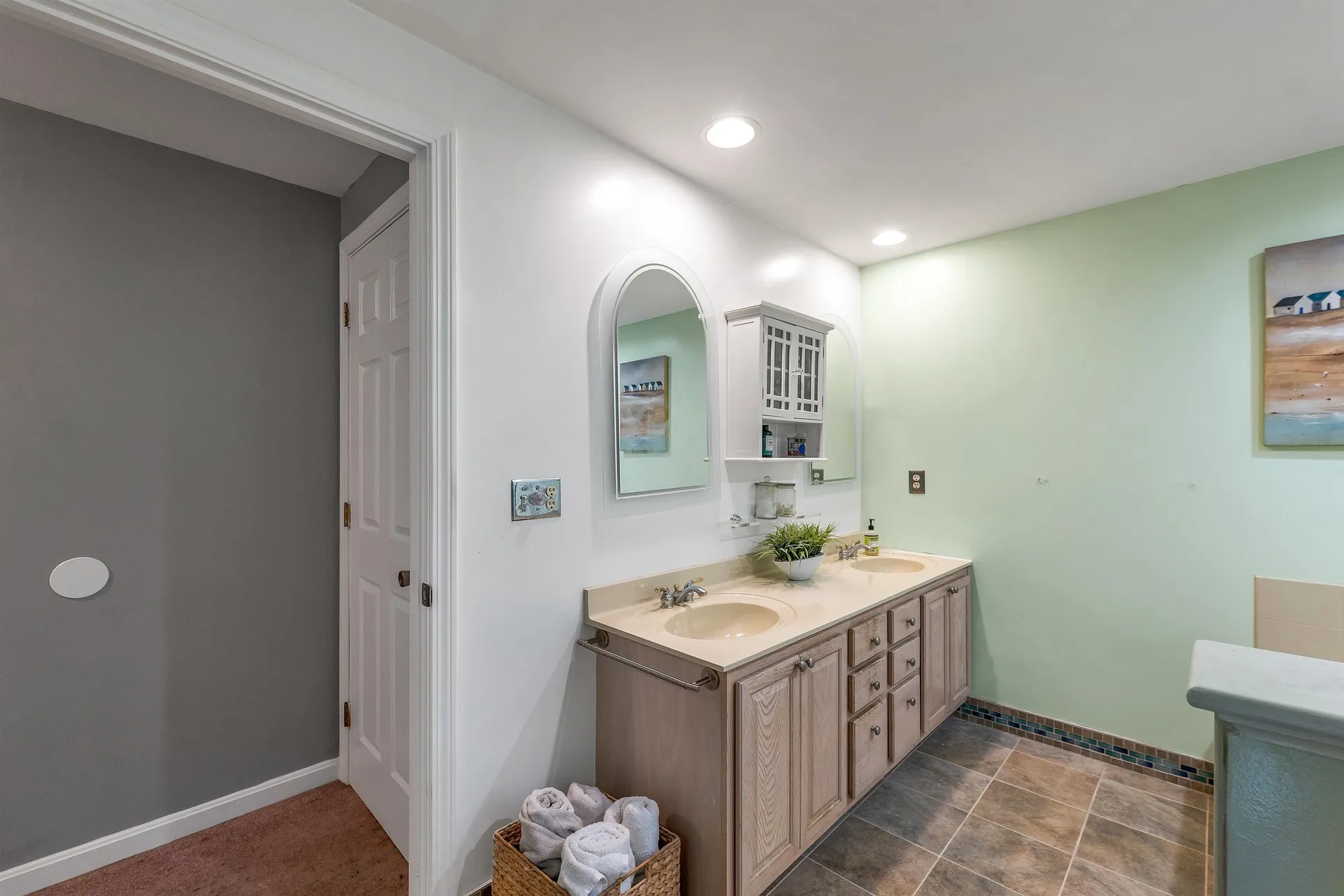 93 Noons Quarry Road Milford NH 03055
