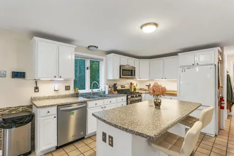 93 Noons Quarry Road Milford NH 03055