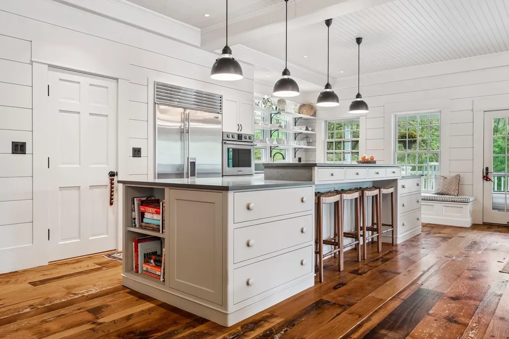 1059 Carlton Hill Road Woodstock VT 05091