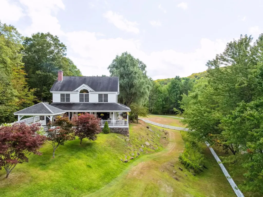 1059 Carlton Hill Road Woodstock VT 05091