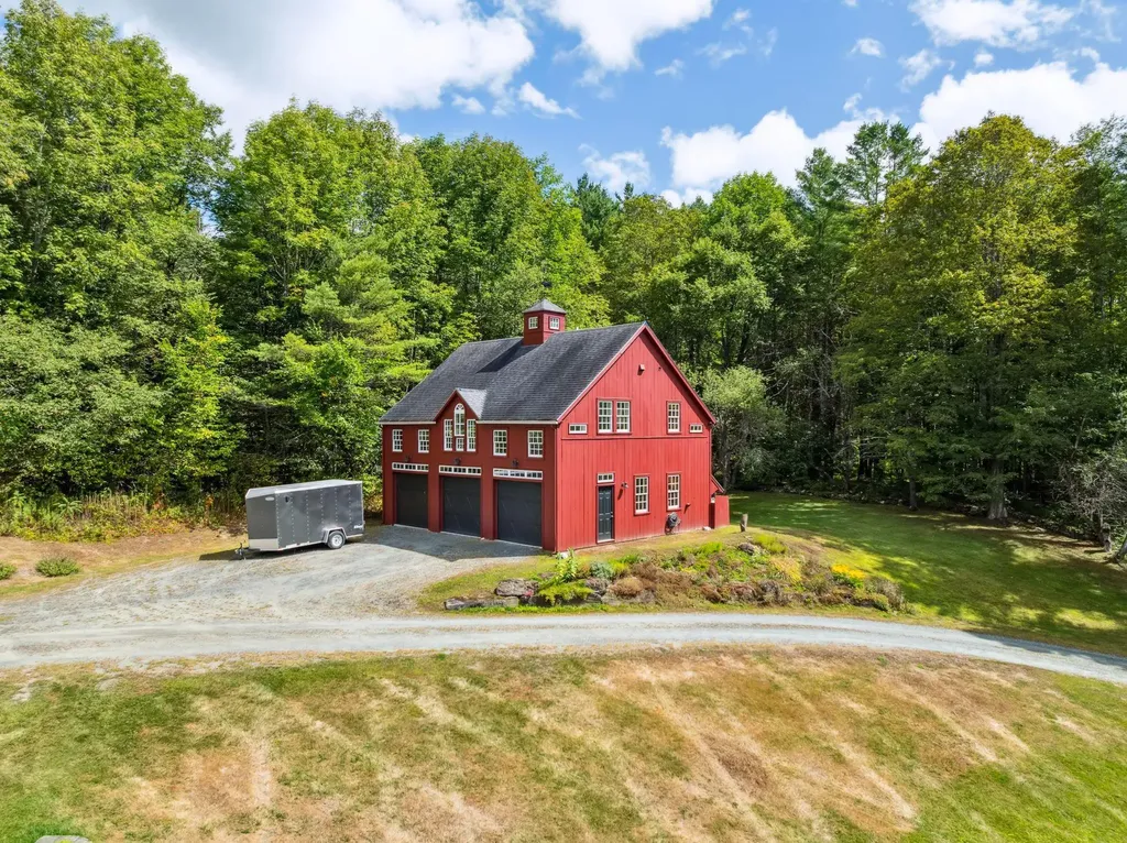 1059 Carlton Hill Road Woodstock VT 05091