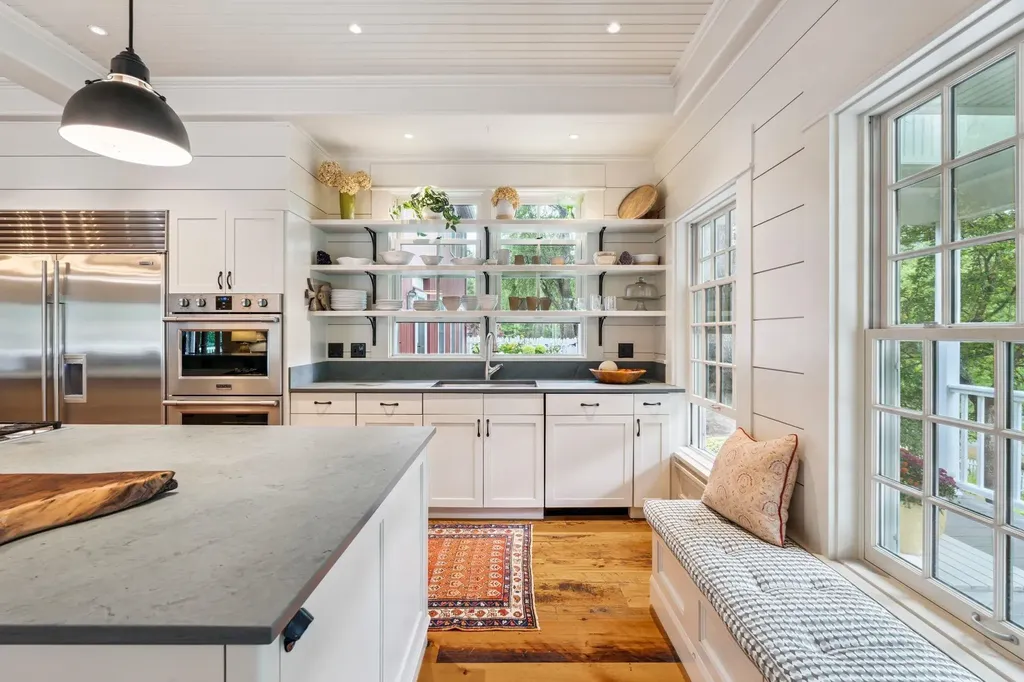 1059 Carlton Hill Road Woodstock VT 05091