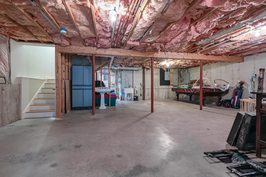 4 Kildary Drive Stratham NH 03885