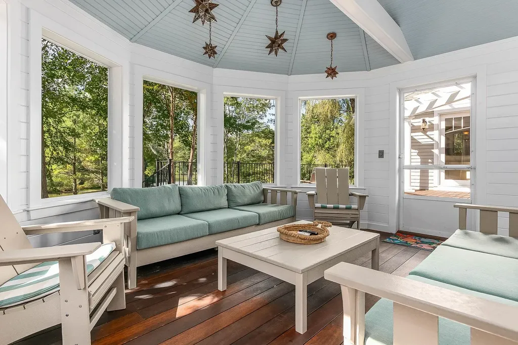 4 Kildary Drive Stratham NH 03885