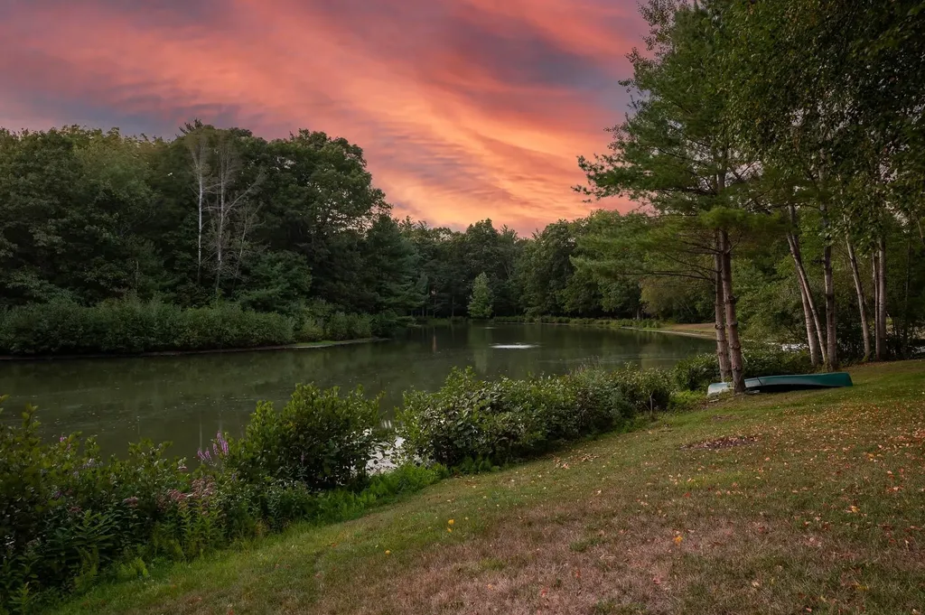 4 Kildary Drive Stratham NH 03885