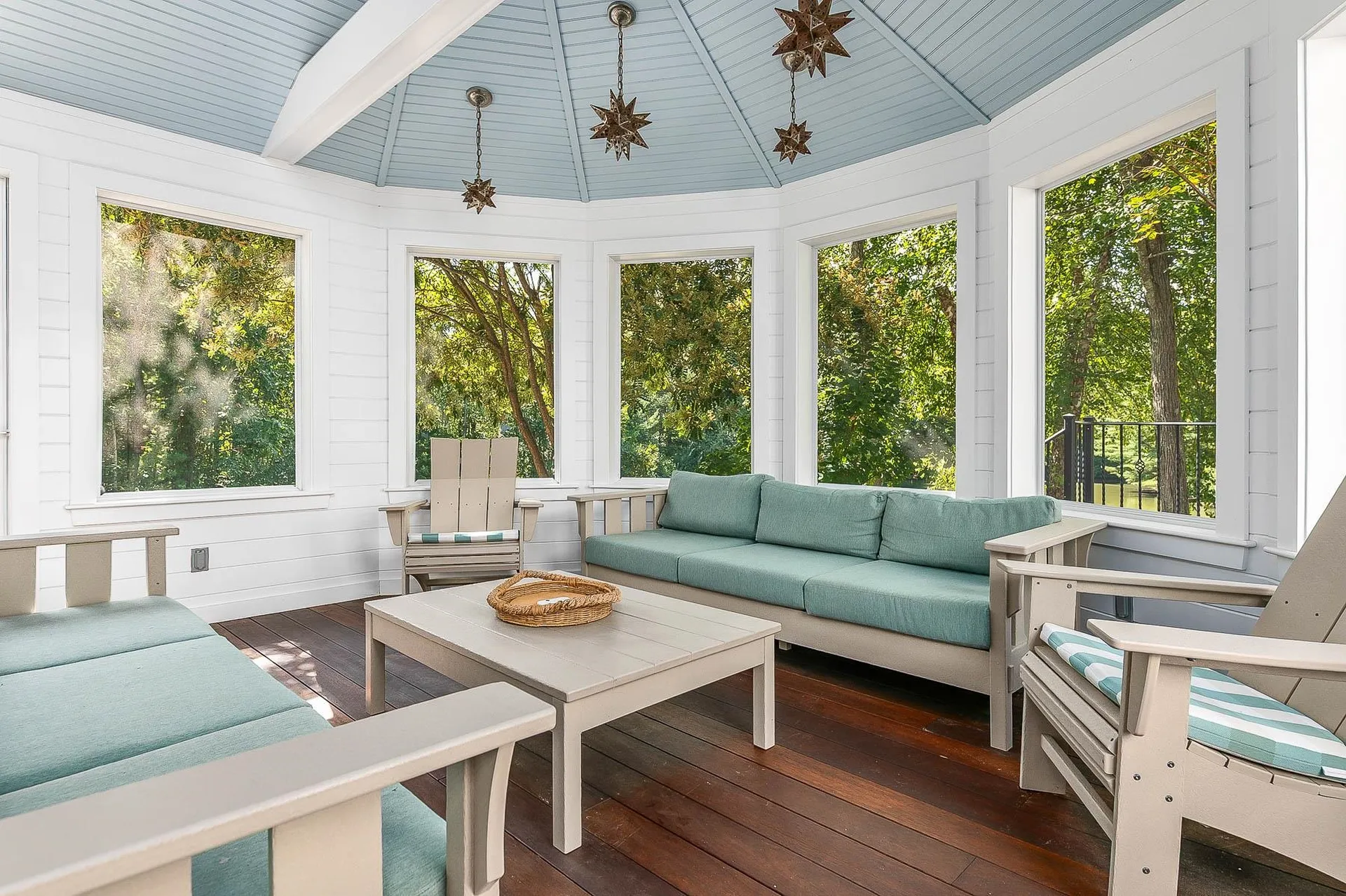 4 Kildary Drive Stratham NH 03885