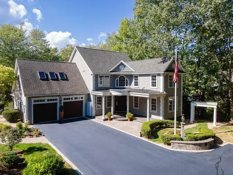 4 Kildary Drive Stratham NH 03885