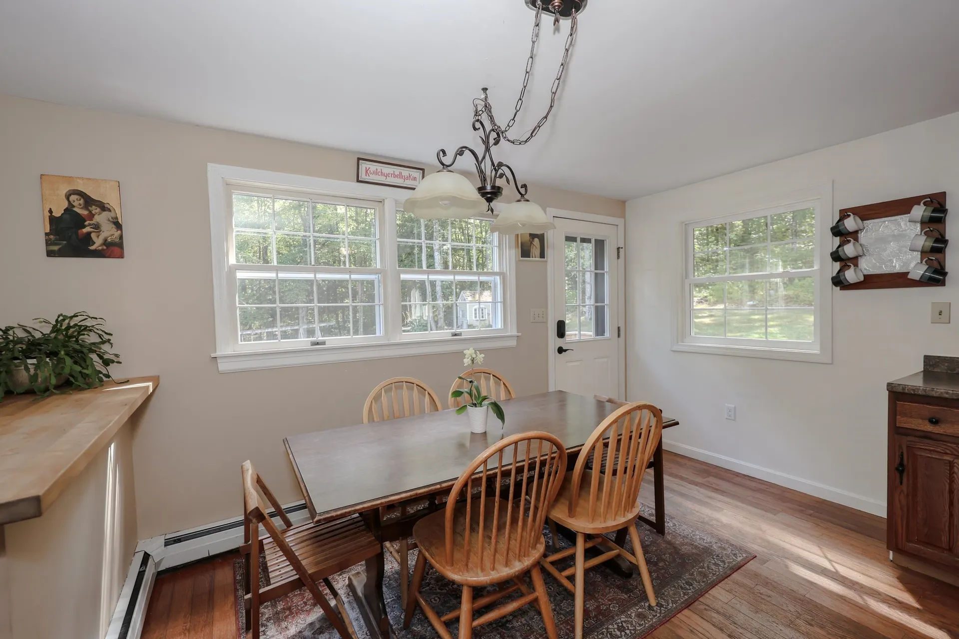 386 Route 103 E Warner NH 03278
