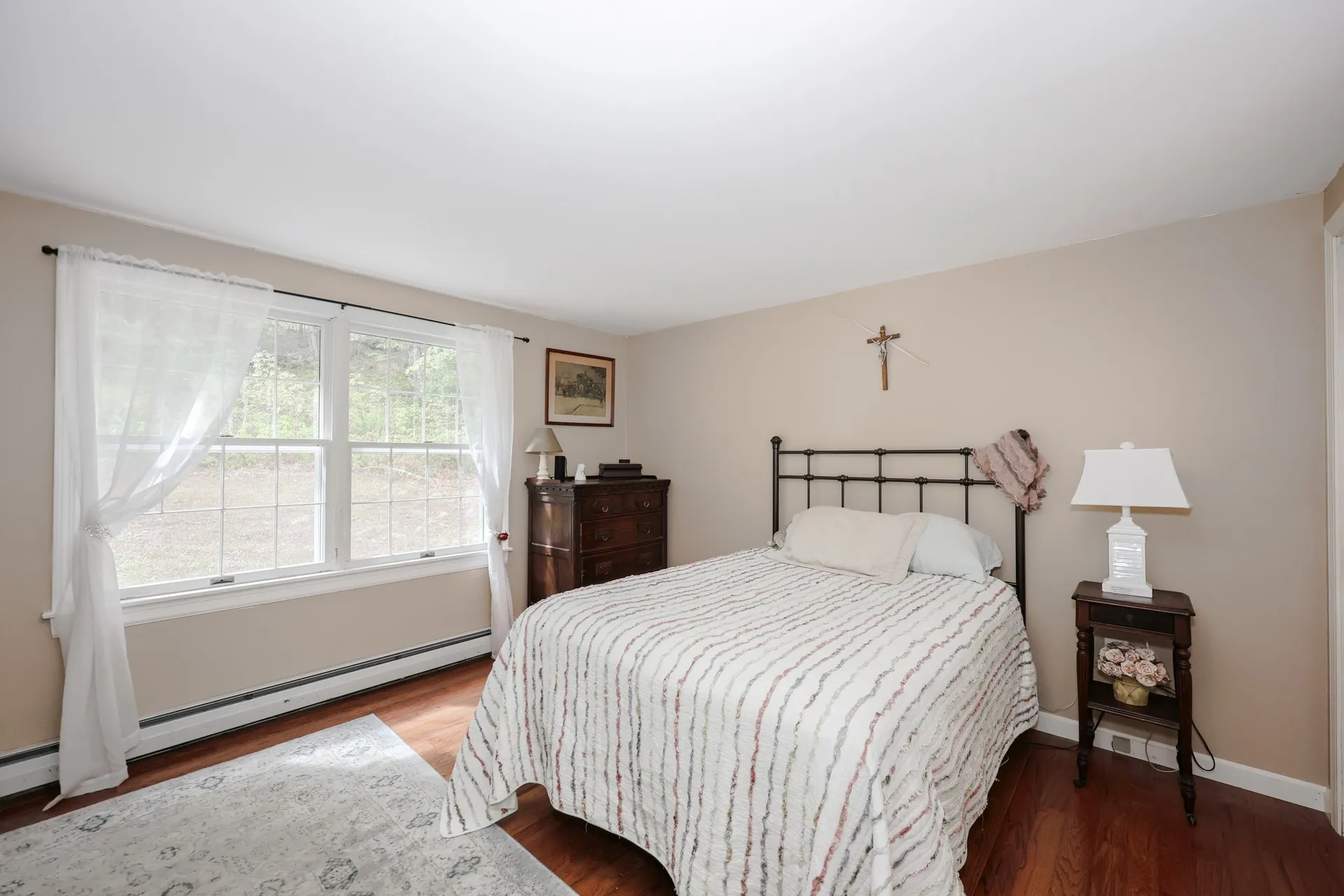 386 Route 103 E Warner NH 03278