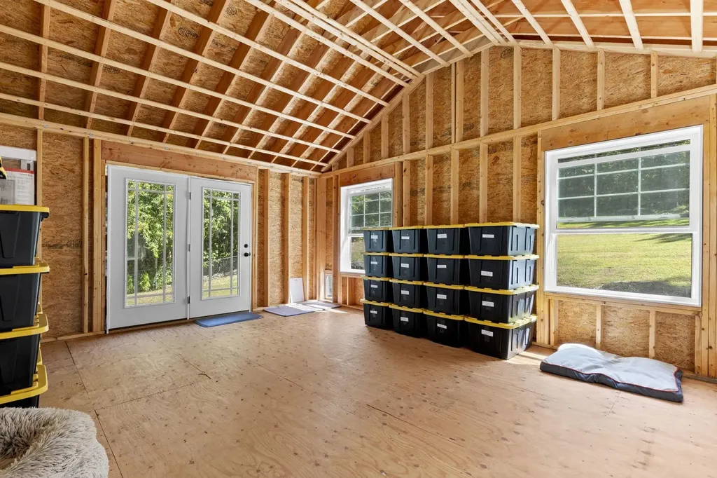 17 Bennett Way Newmarket NH 03857