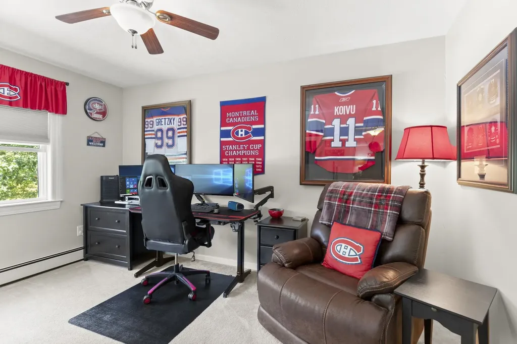 17 Bennett Way Newmarket NH 03857