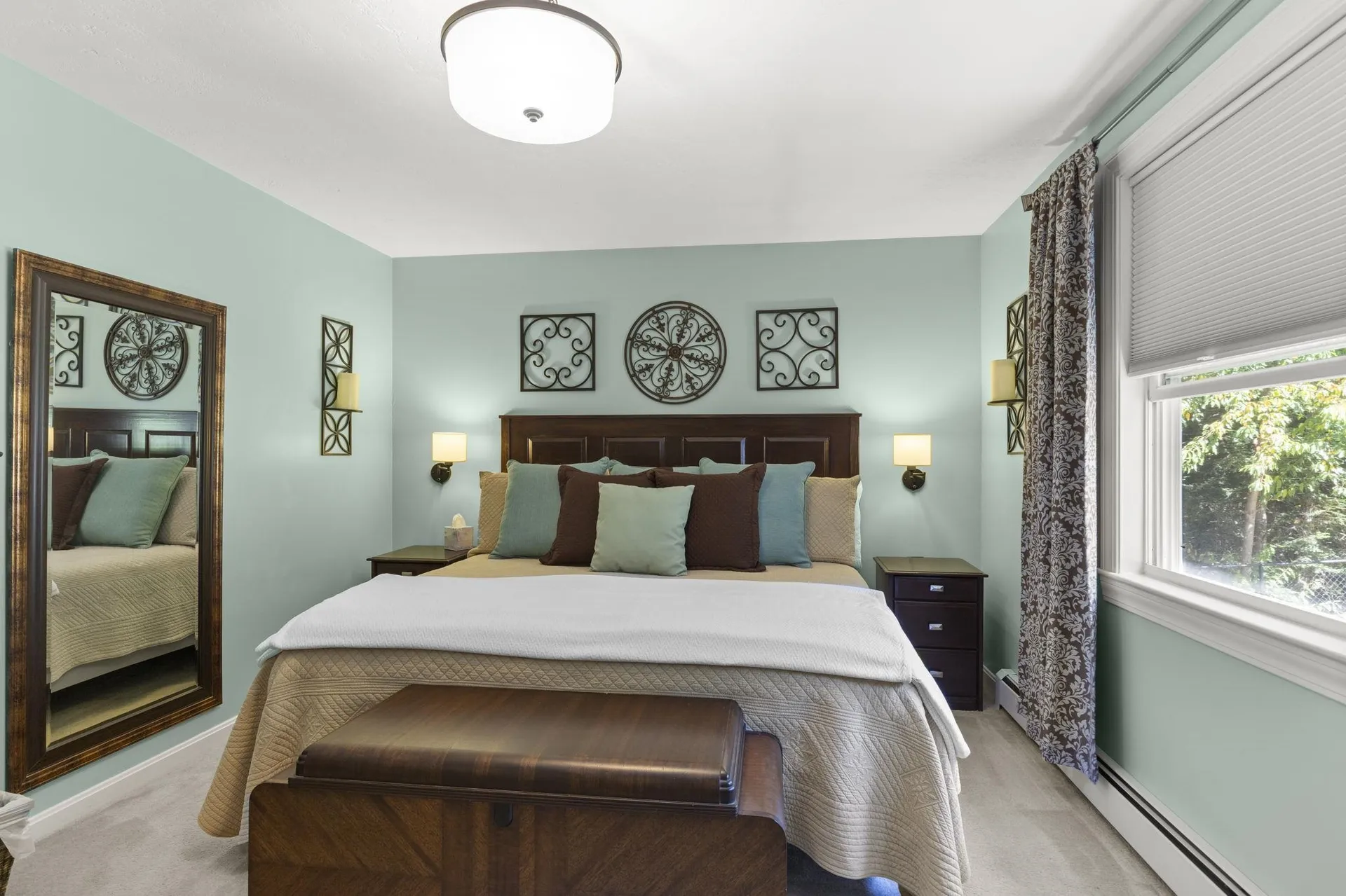 17 Bennett Way Newmarket NH 03857