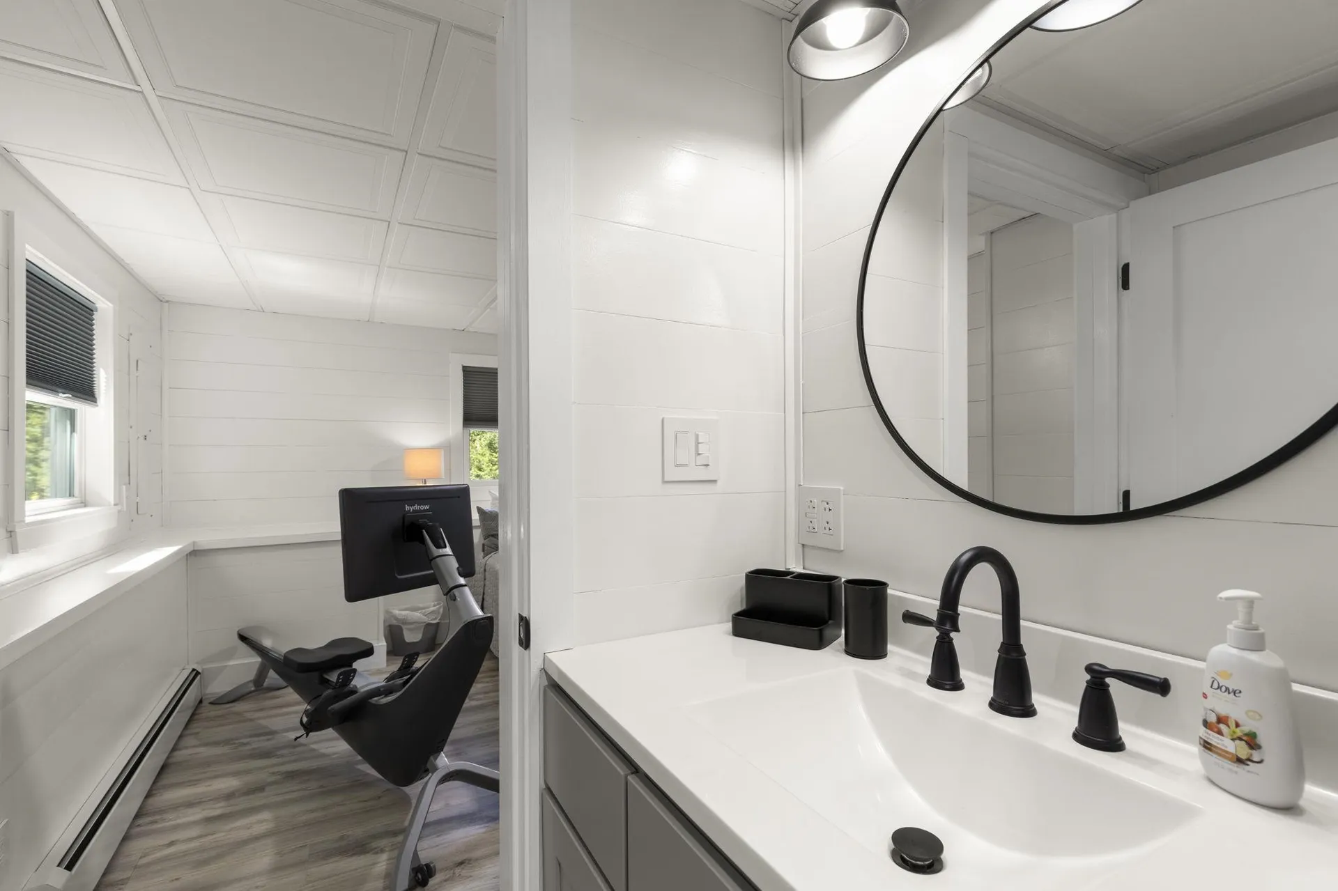 17 Bennett Way Newmarket NH 03857