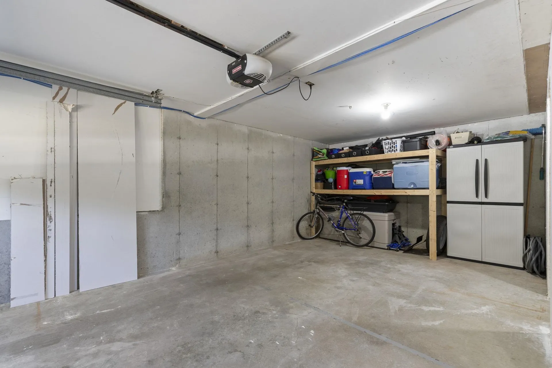 17 Bennett Way Newmarket NH 03857