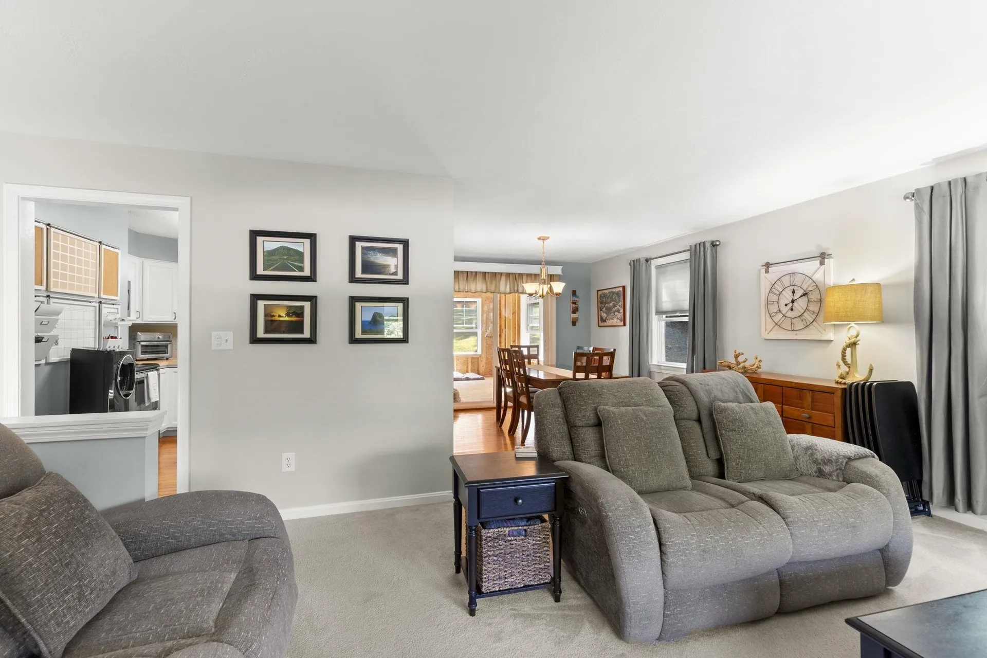 17 Bennett Way Newmarket NH 03857