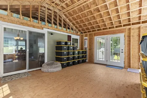 17 Bennett Way Newmarket NH 03857