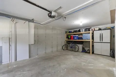 17 Bennett Way Newmarket NH 03857