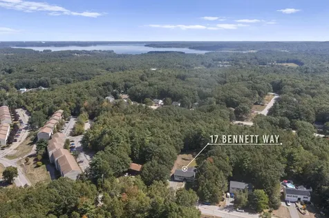 17 Bennett Way Newmarket NH 03857