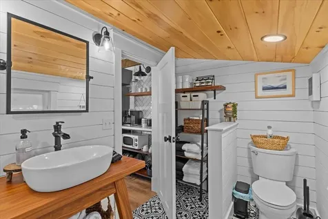 162 Maquam Shore Road Swanton VT 05488