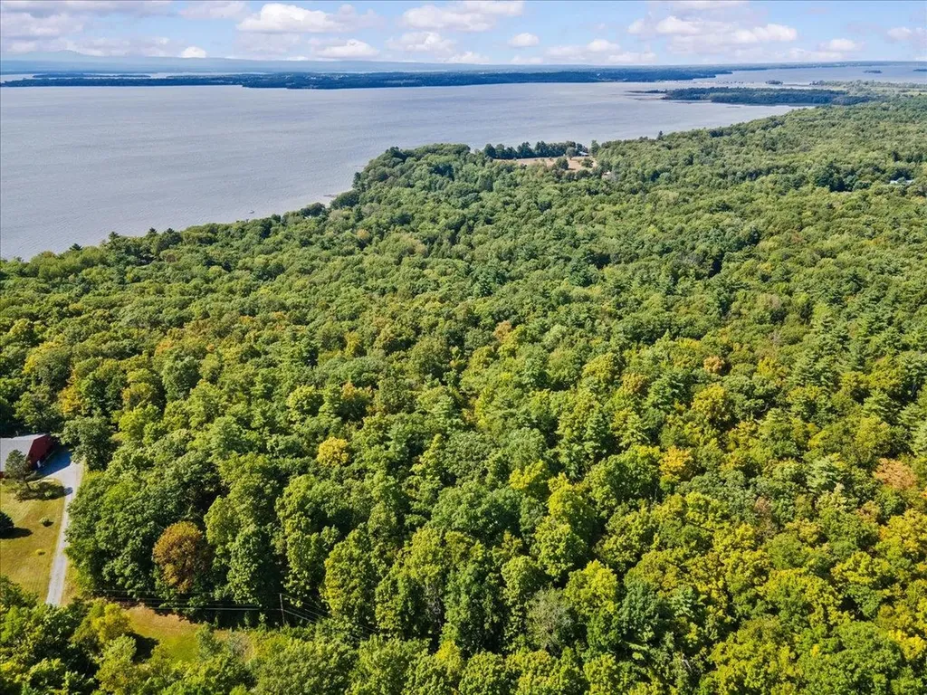 514 Red Rock Road Colchester VT 05446