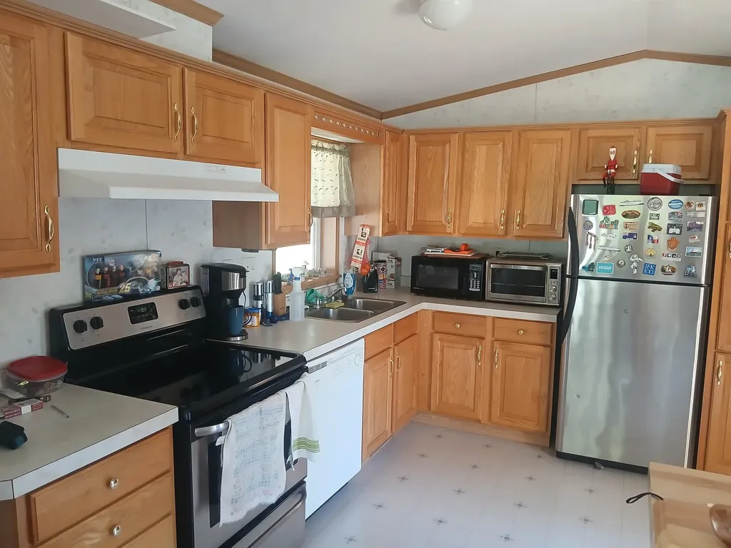 9 Michael Street Lebanon NH 03766