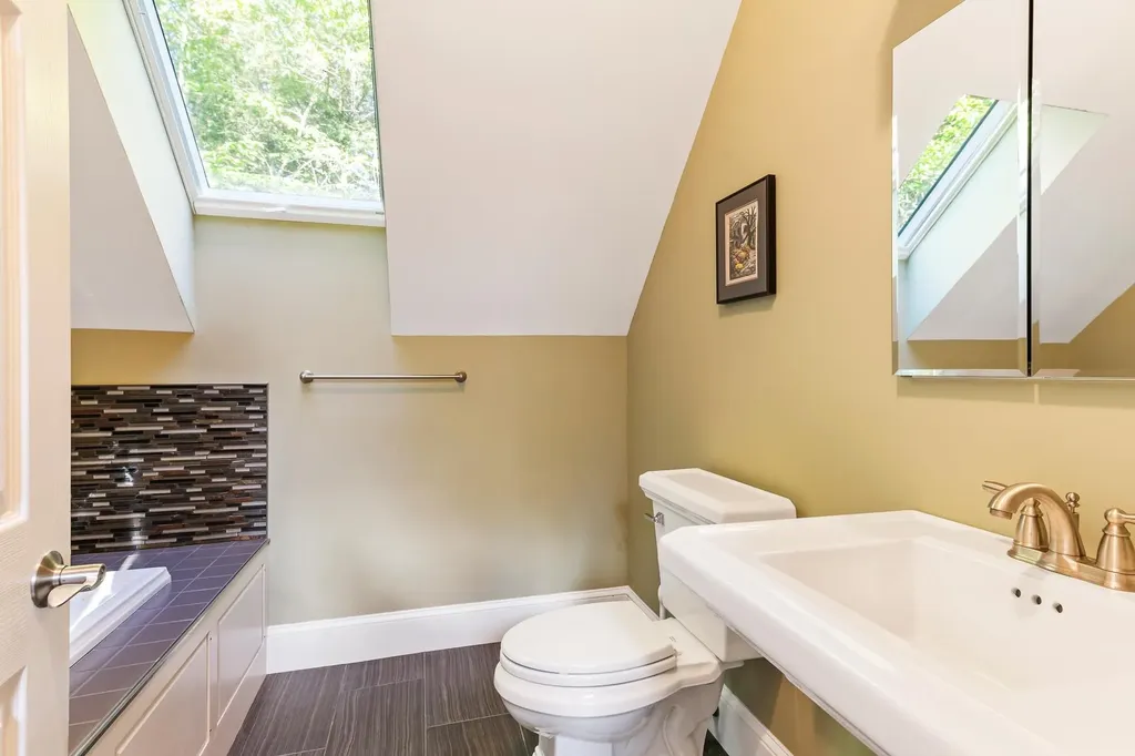 13 Moose Run Grantham NH 03753