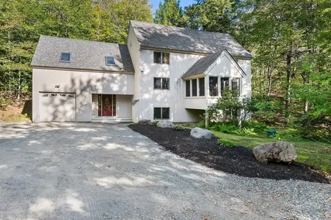 13 Moose Run Grantham NH 03753