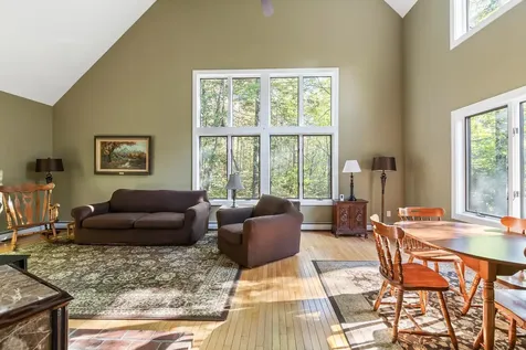 13 Moose Run Grantham NH 03753