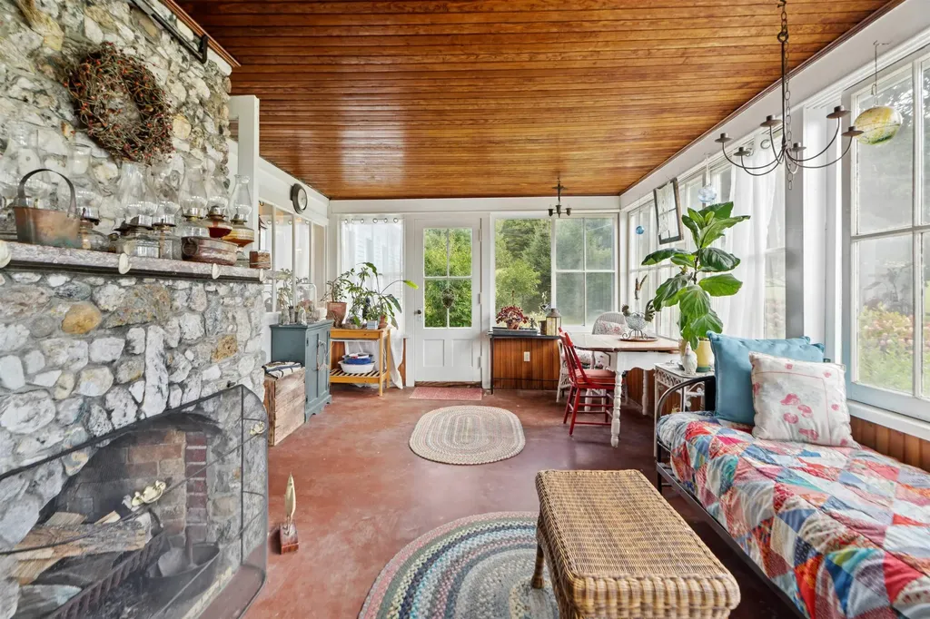 2353 Thresher Road Braintree VT 05060