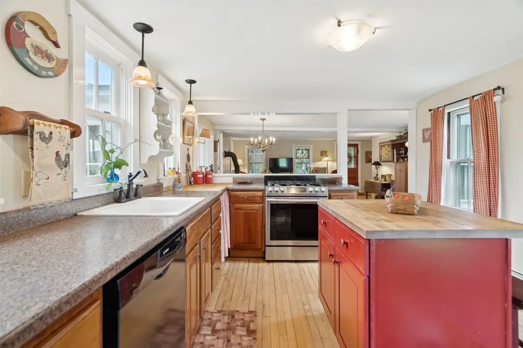 2353 Thresher Road Braintree VT 05060