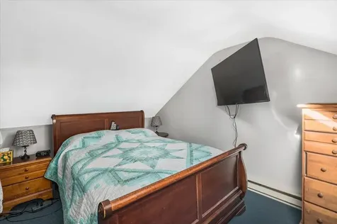 52 Hutchins Street Concord NH 03303