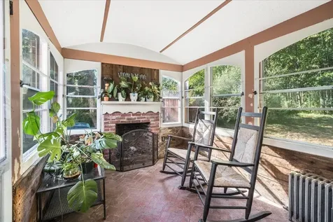 52 Hutchins Street Concord NH 03303