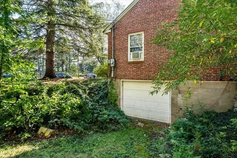 52 Hutchins Street Concord NH 03303