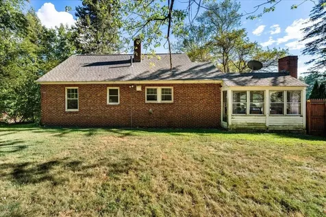 52 Hutchins Street Concord NH 03303