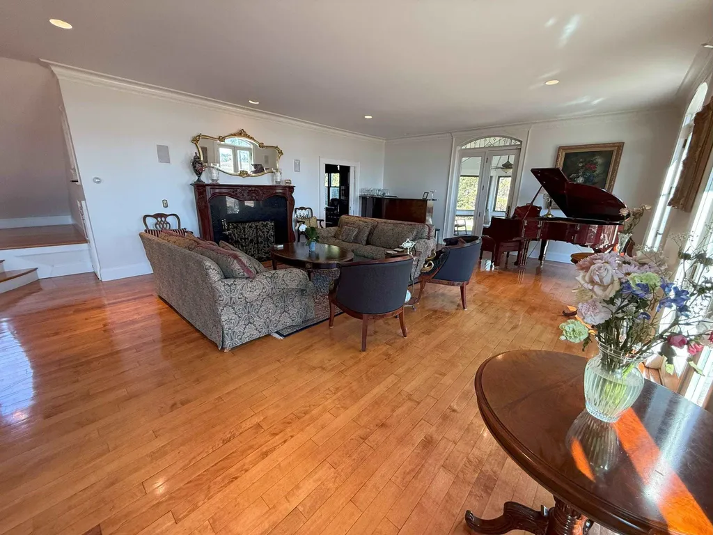 6 Wildwood Lane Rye NH 03870