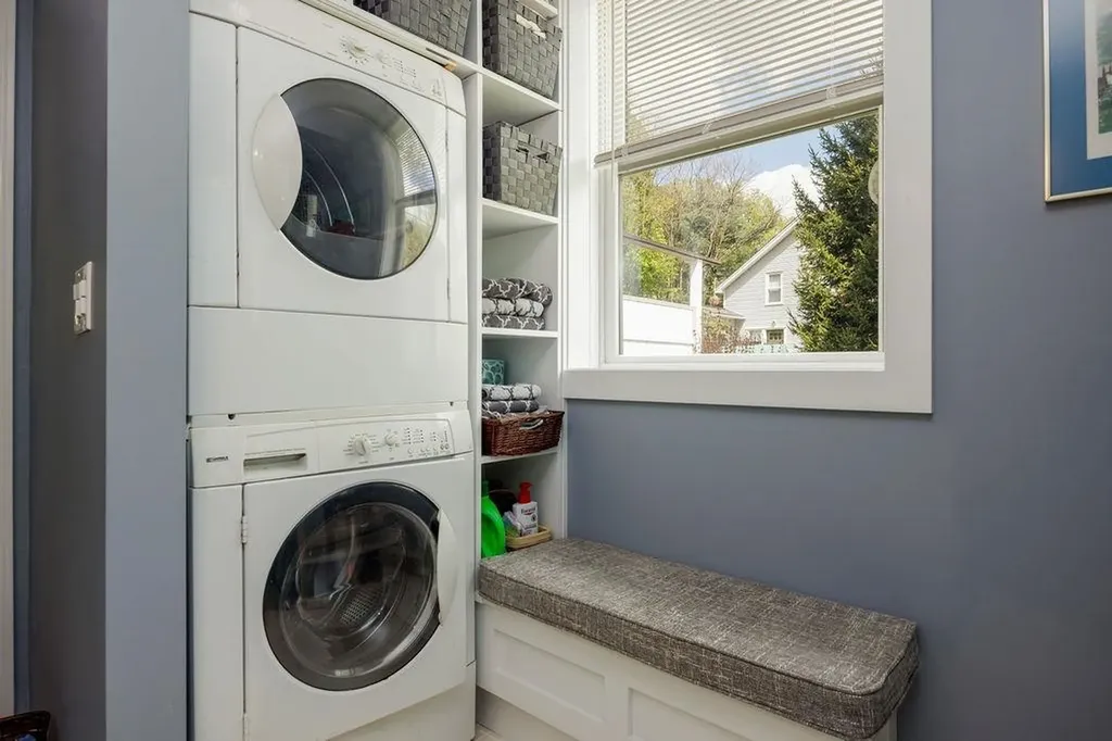 24 Putnam Street Claremont NH 03743