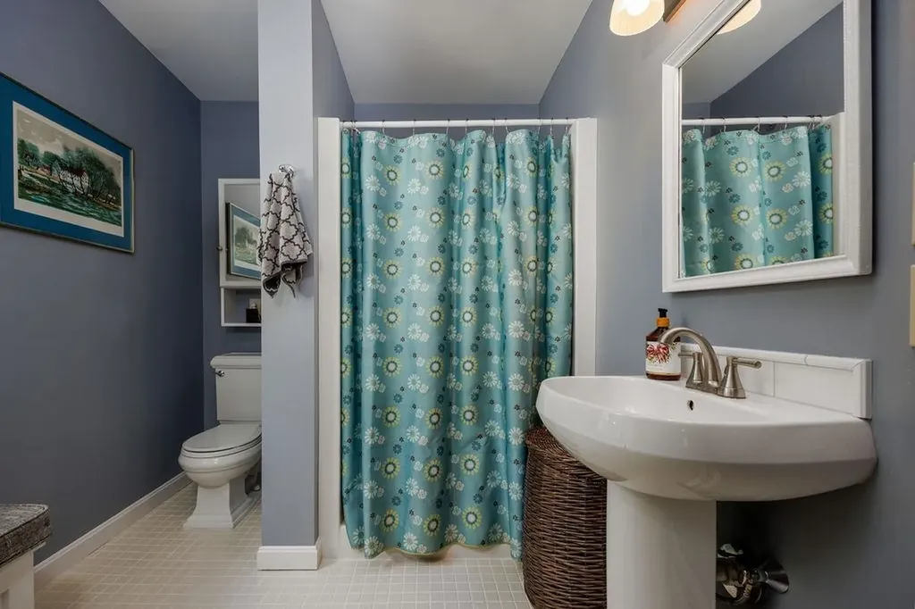 24 Putnam Street Claremont NH 03743