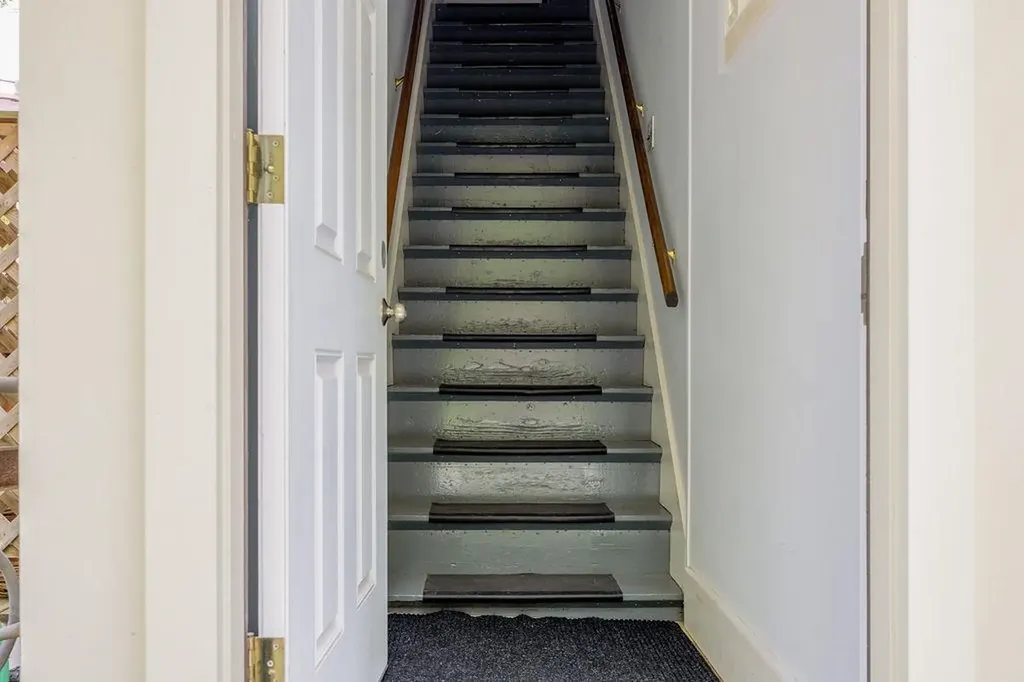 24 Putnam Street Claremont NH 03743
