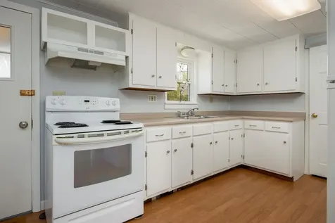 24 Putnam Street Claremont NH 03743