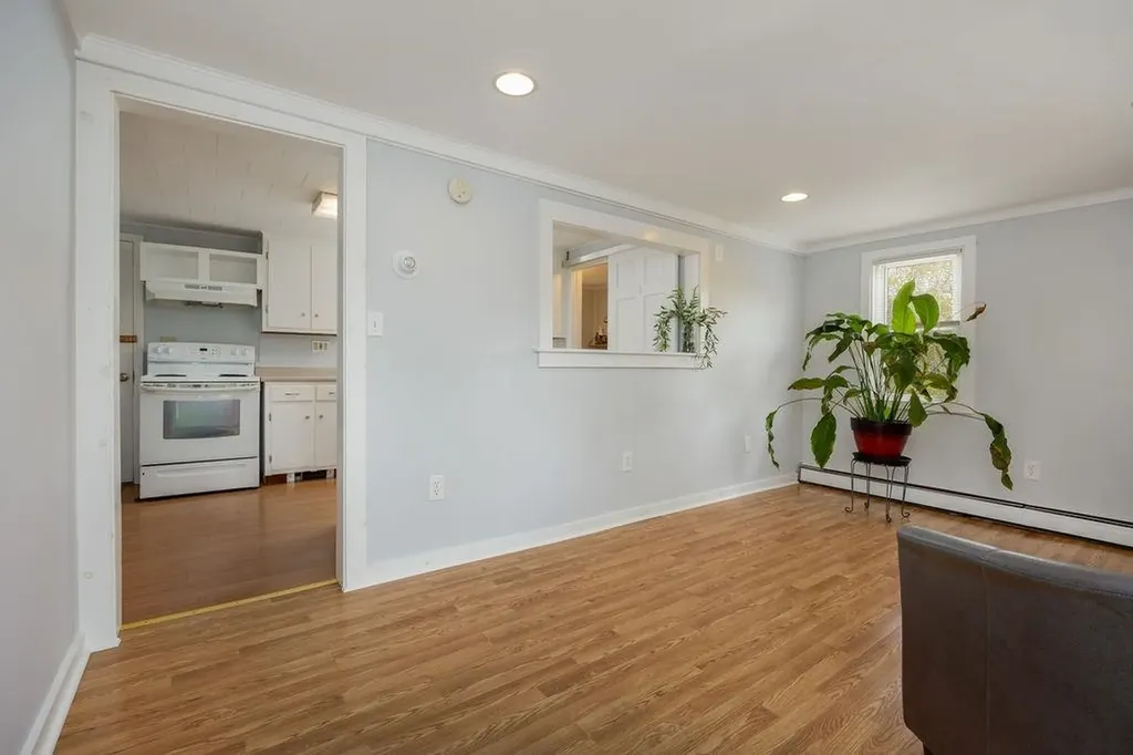 24 Putnam Street Claremont NH 03741