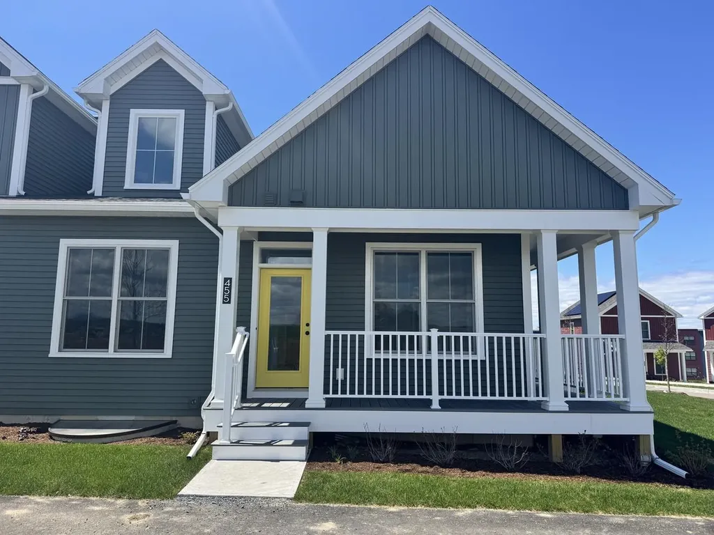 455 Old Farm Road South Burlington VT 05403