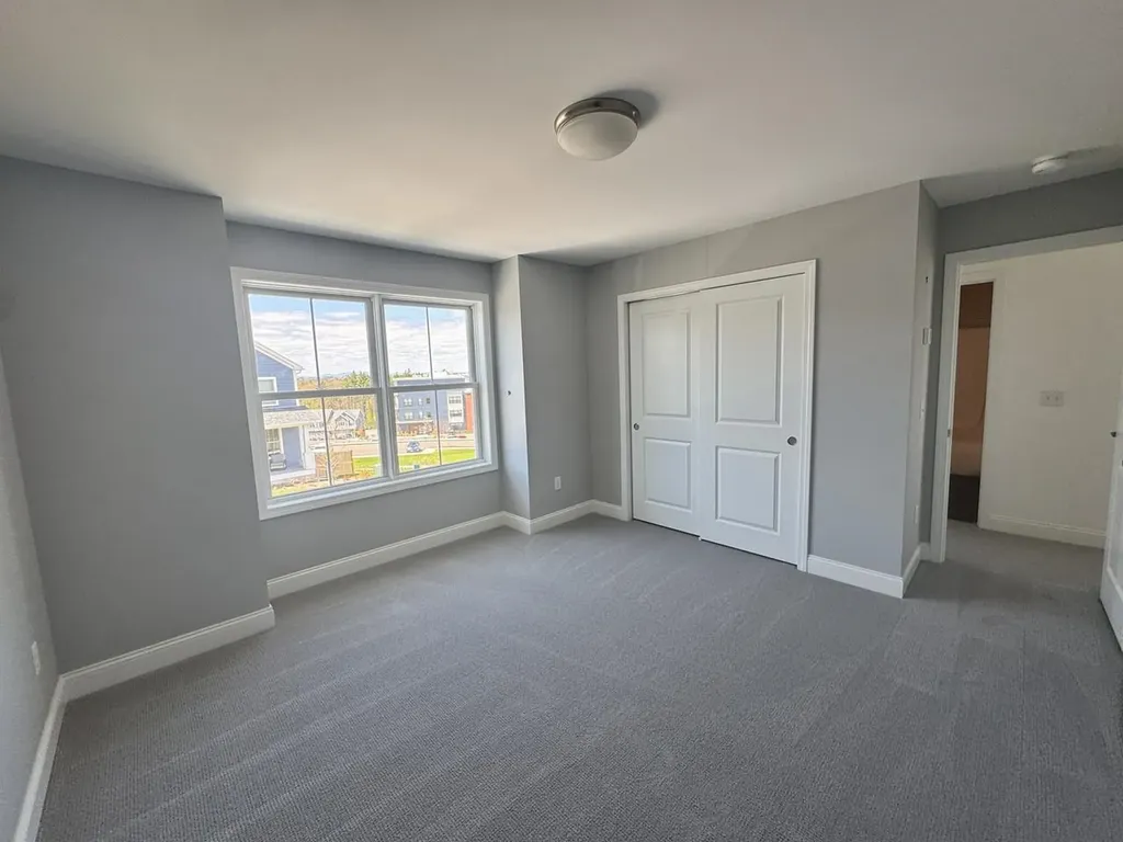 455 Old Farm Road South Burlington VT 05403