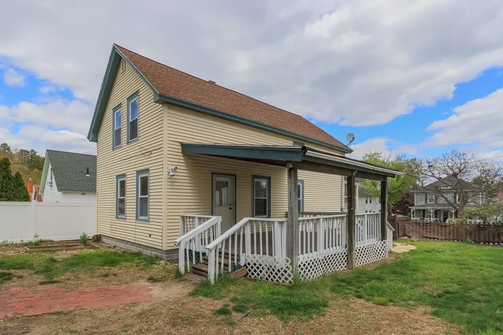 222 Laval Street Manchester NH 03102-0