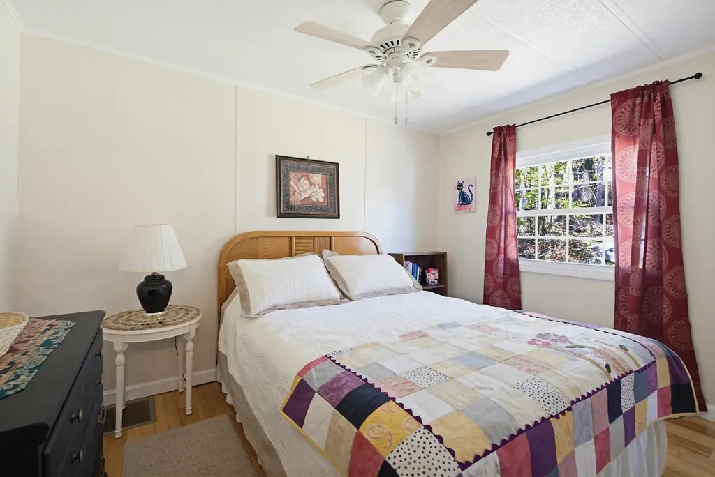 55 Roger Road Goffstown NH 03045