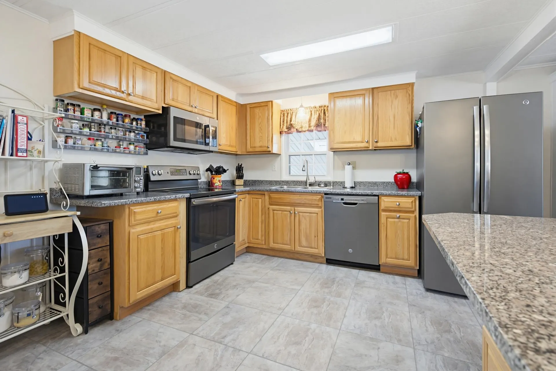 55 Roger Road Goffstown NH 03045