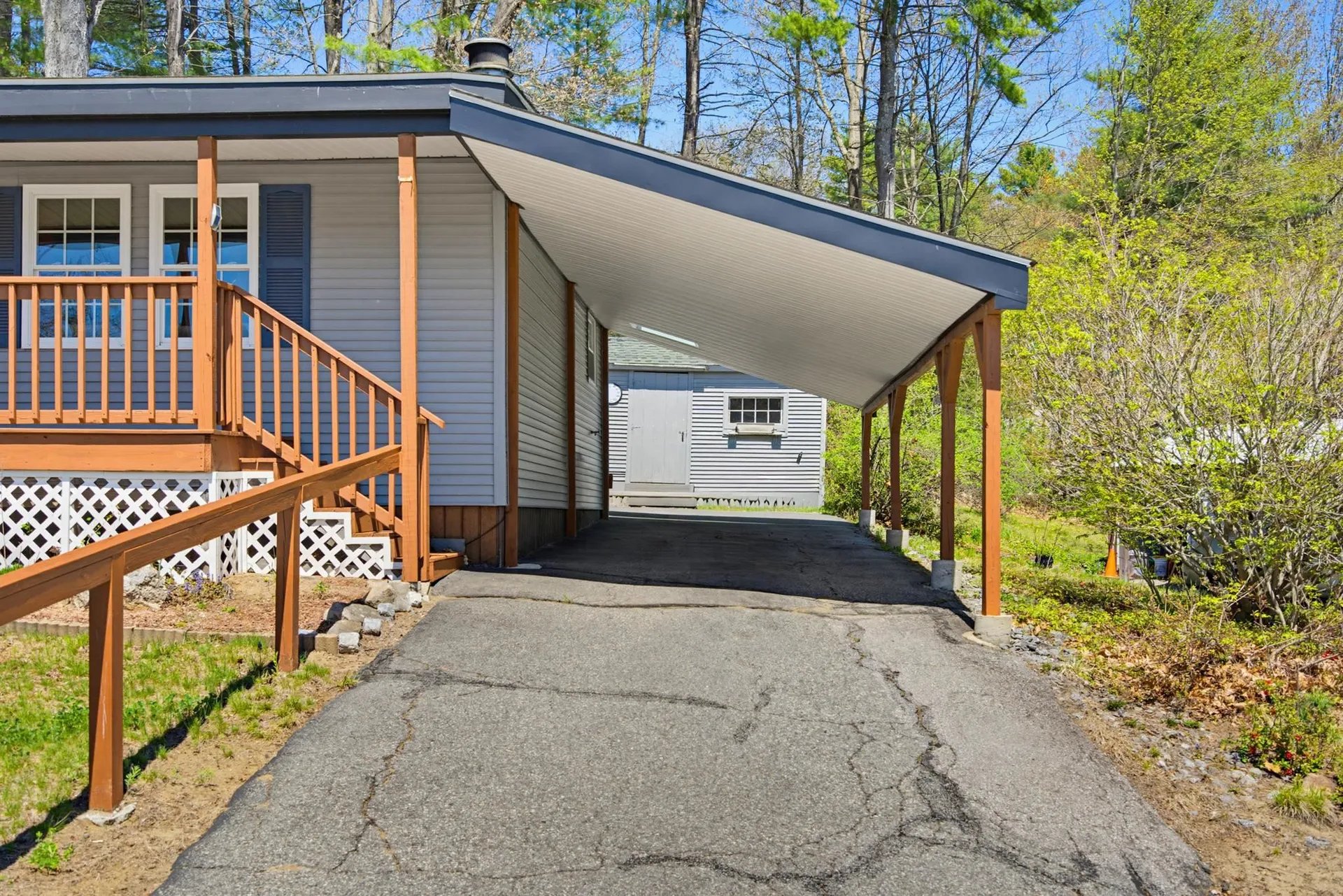 55 Roger Road Goffstown NH 03045