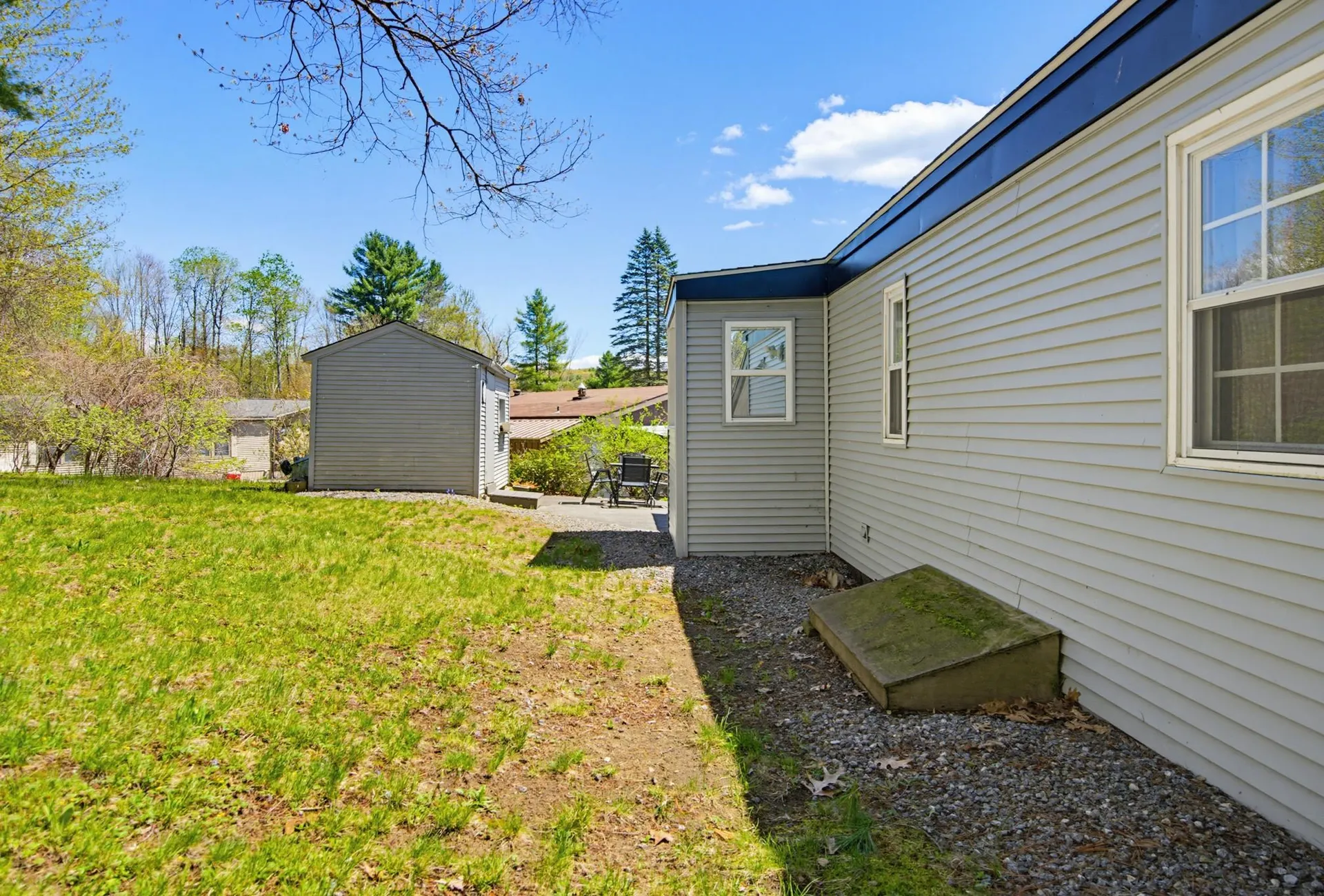 55 Roger Road Goffstown NH 03045