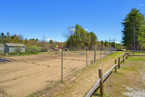 55 Roger Road Goffstown NH 03045